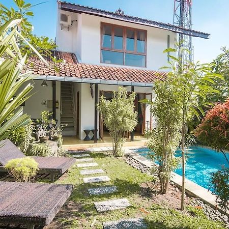 Villa Bougenville 요그야카르타 외부 사진