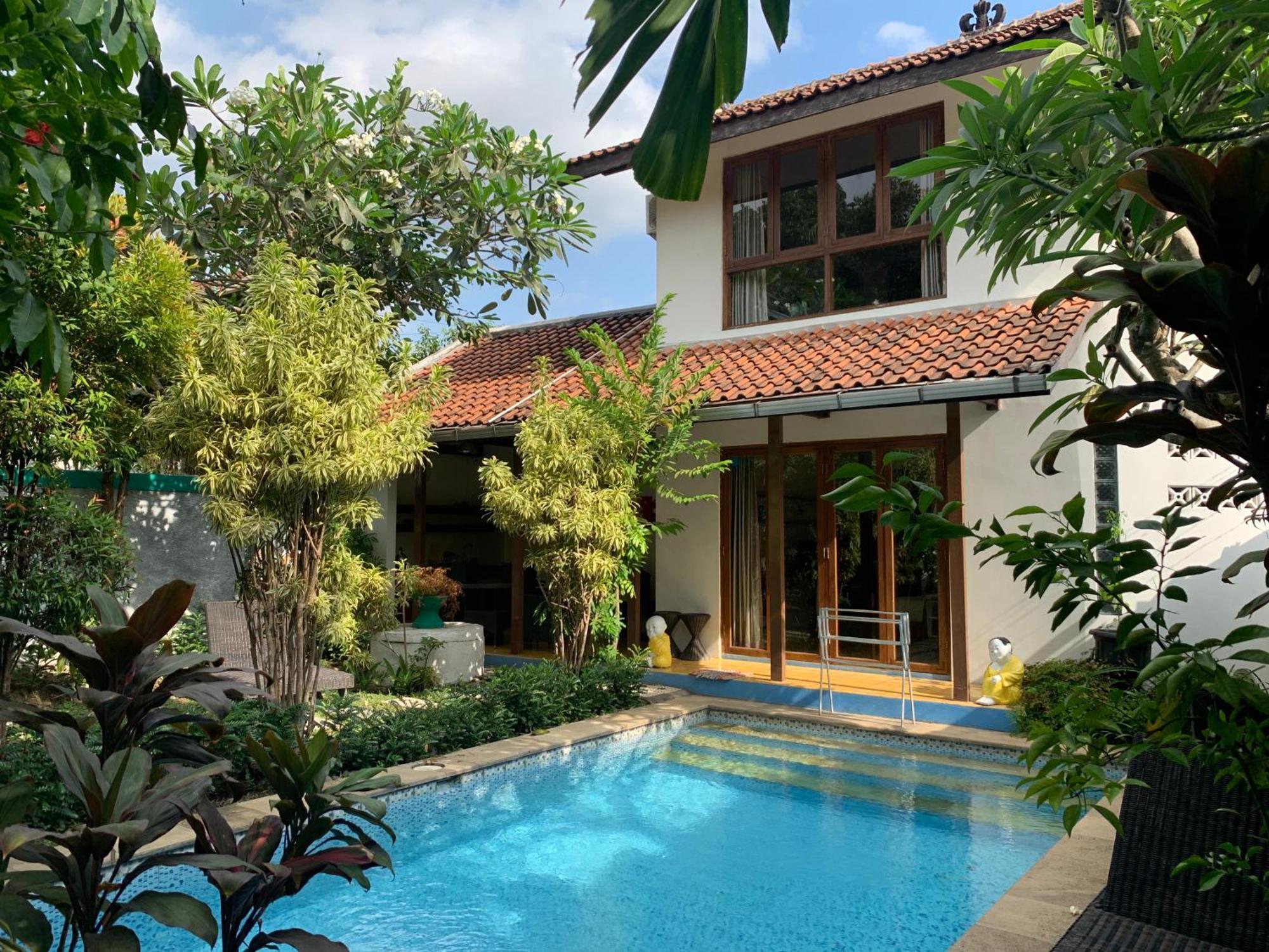 Villa Bougenville 요그야카르타 외부 사진